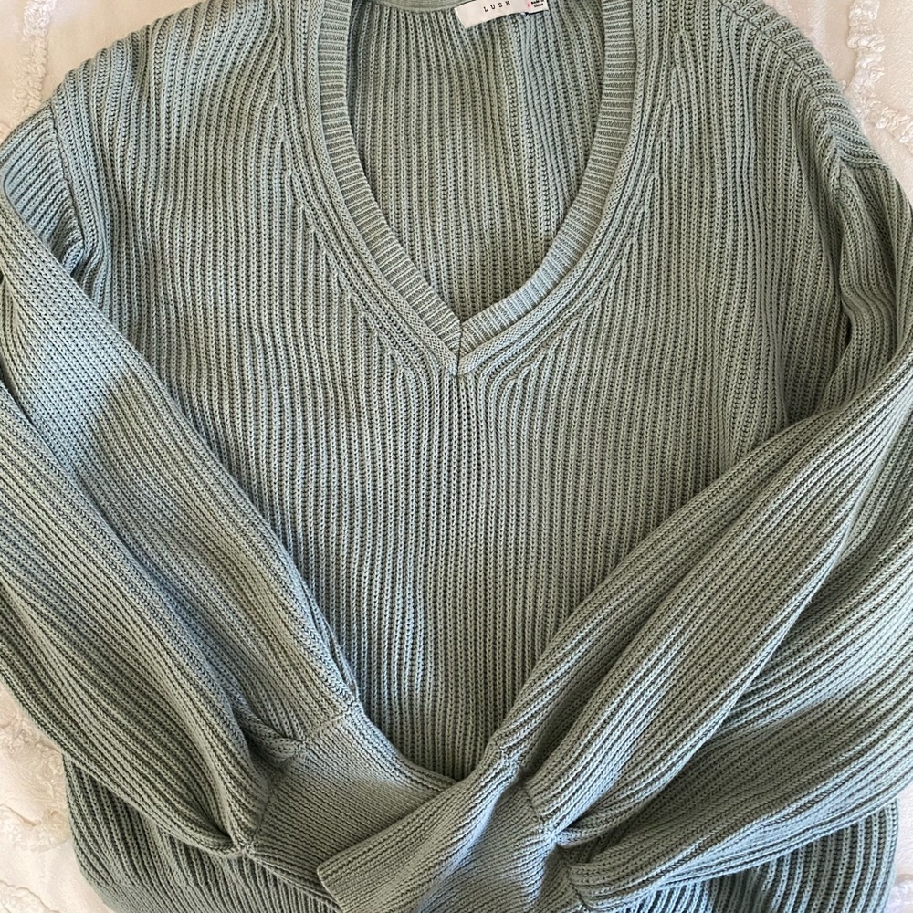 Lush batwing oversized chunky sweater